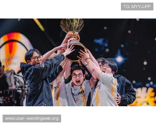 问鼎电竞：从新手到高手的全面成长指南